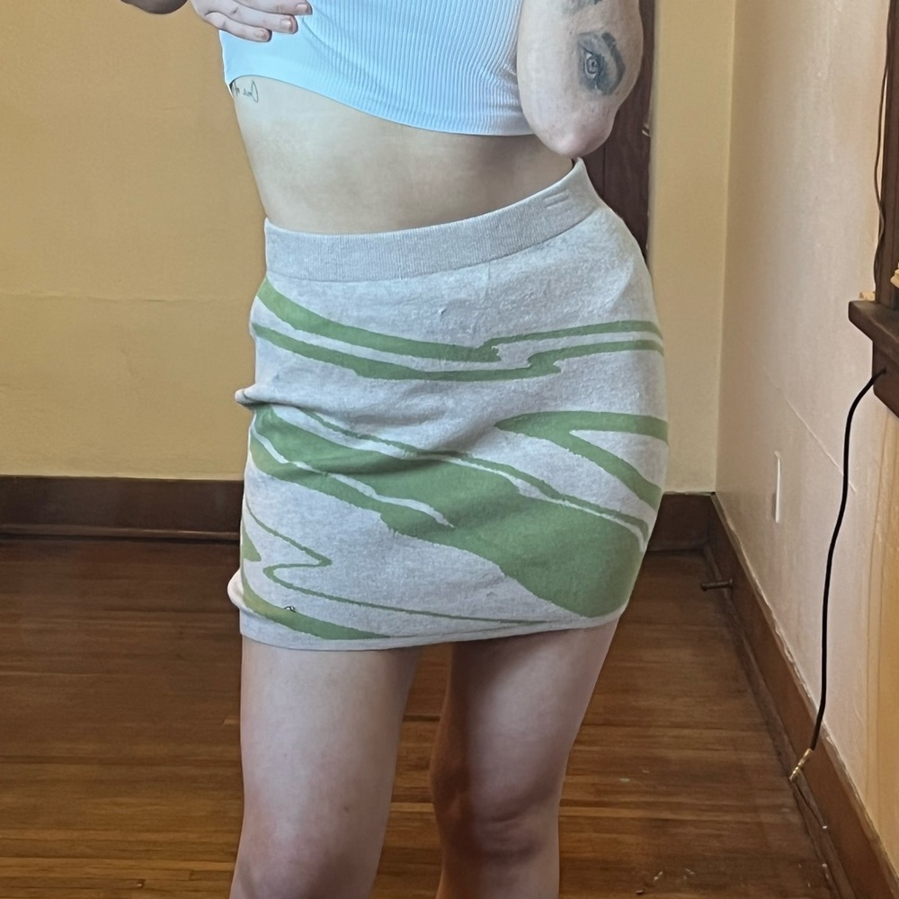 Green and tan swirl sweater mini skirt